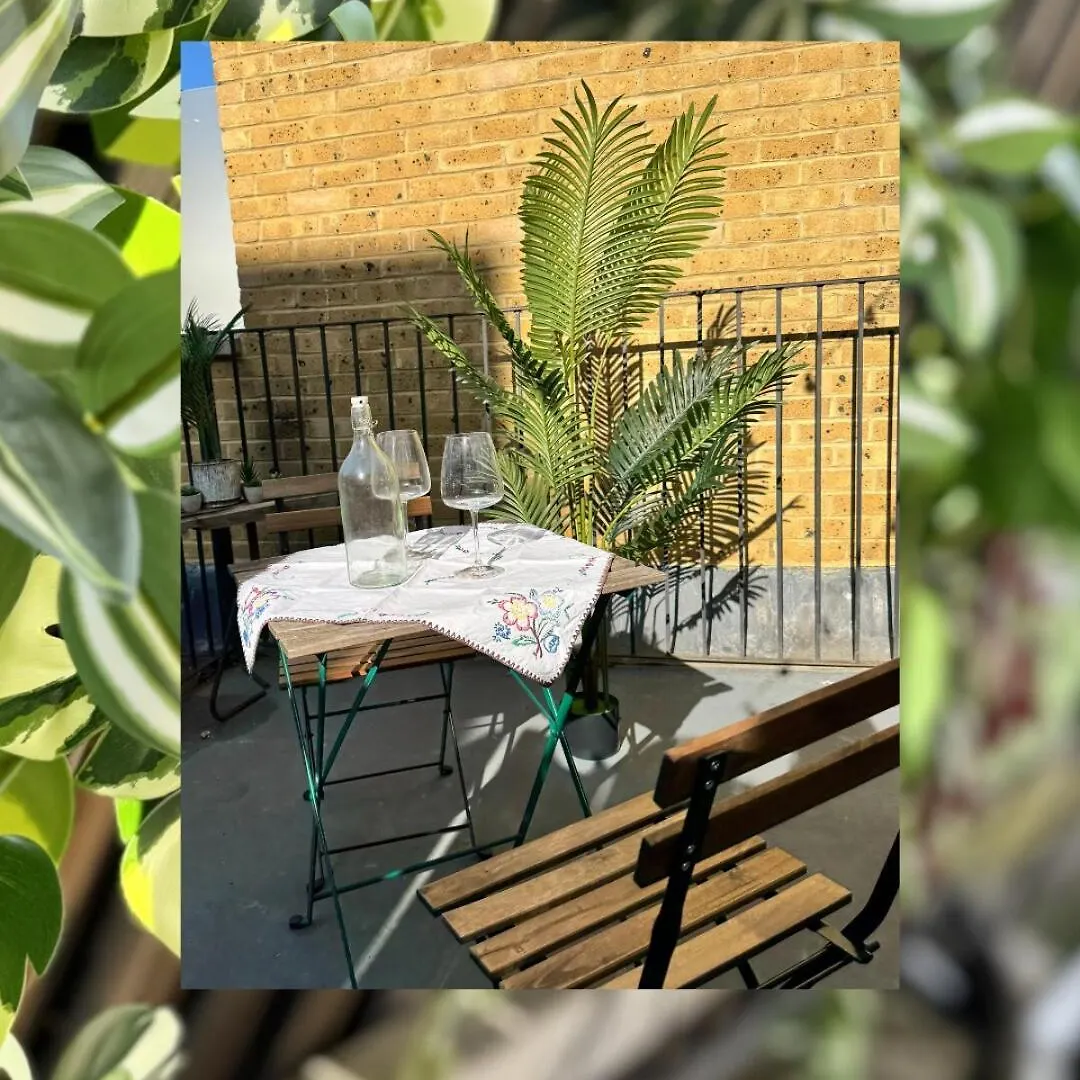Terrace Flat, 10 Mins To The City London United Kingdom